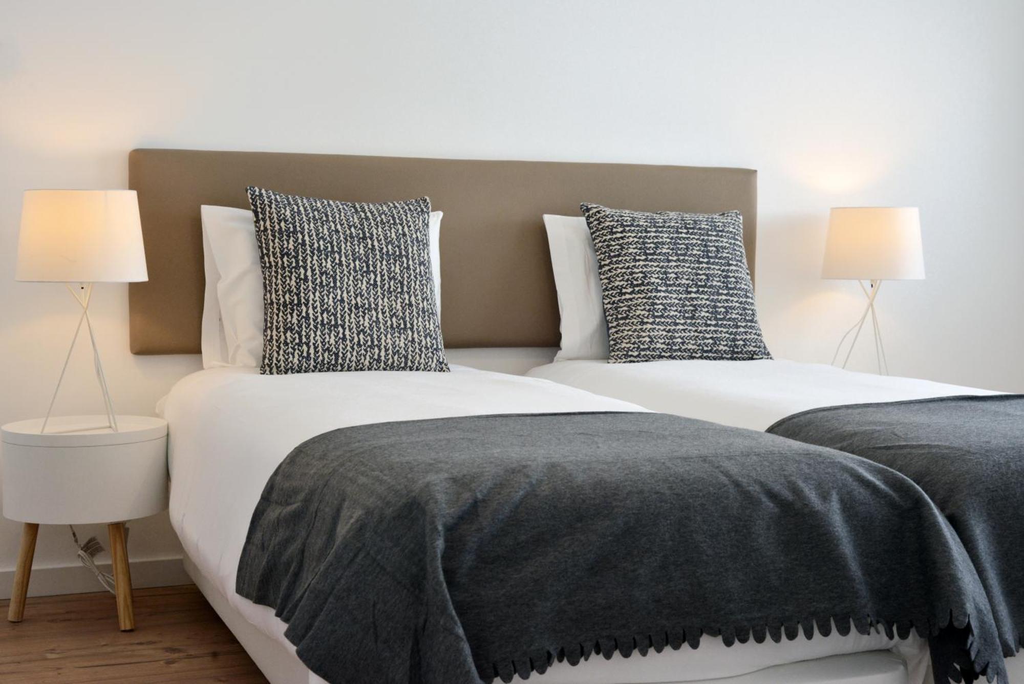 Spot Apartments Ceuta Porto Exterior photo